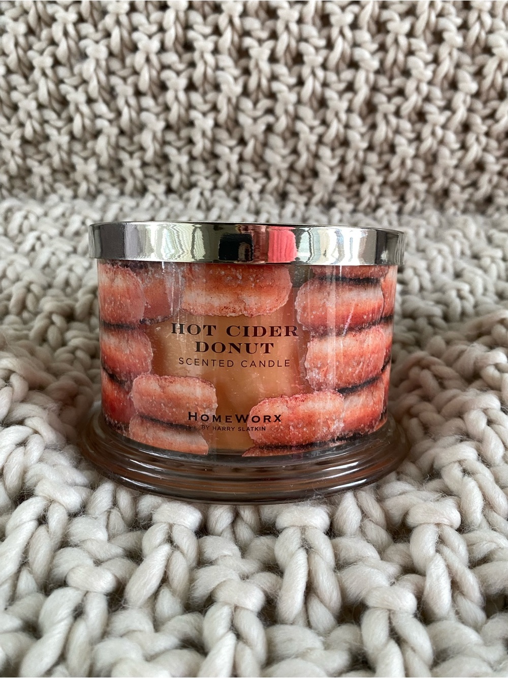 HomeWorx Hot Cider Donut Scented Candle